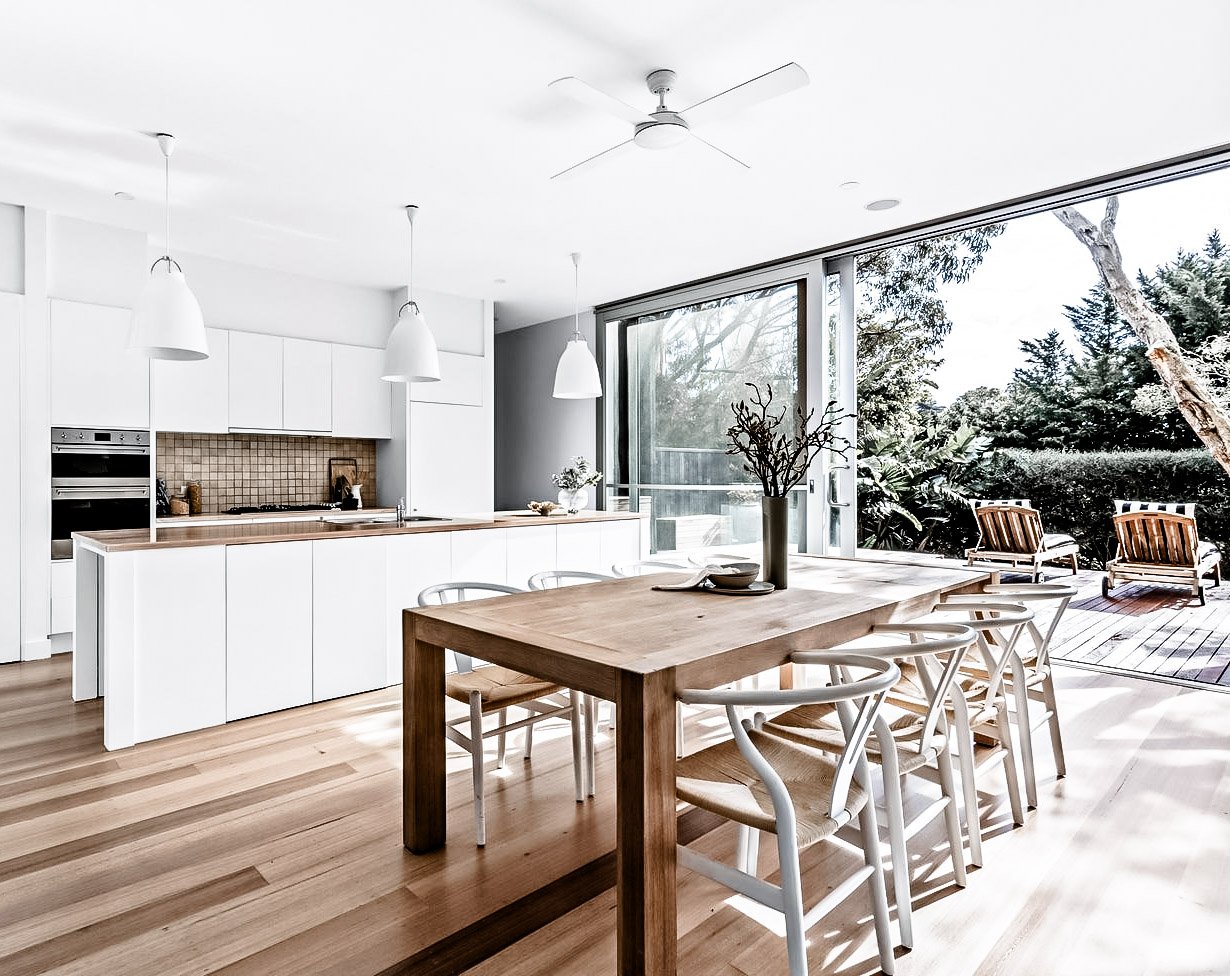 Property-Styling_Portsea_Kitchen-Dining-Outdoor